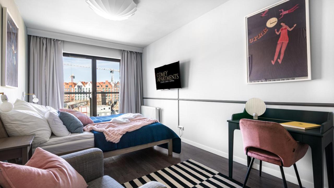 Waterlane W Oknami Na Rzeke - Marina View - Comfy Apartments กดัญสก์ ภายนอก รูปภาพ