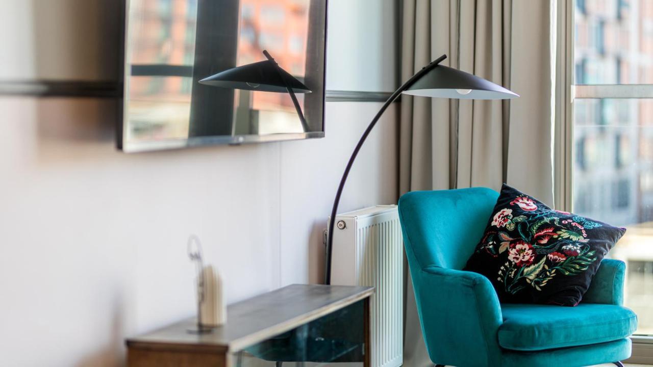 Waterlane W Oknami Na Rzeke - Marina View - Comfy Apartments กดัญสก์ ภายนอก รูปภาพ